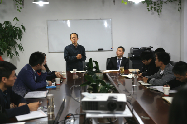 高新技術(shù)企業(yè)申報財務(wù)審計資深會計事務(wù)所一行來我公司交流